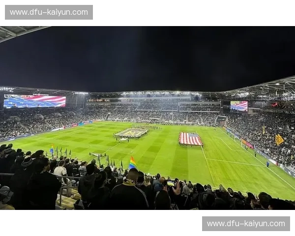 绿茵场上的红蓝魅影：塞维利亚与巴塞罗那的宿命对决